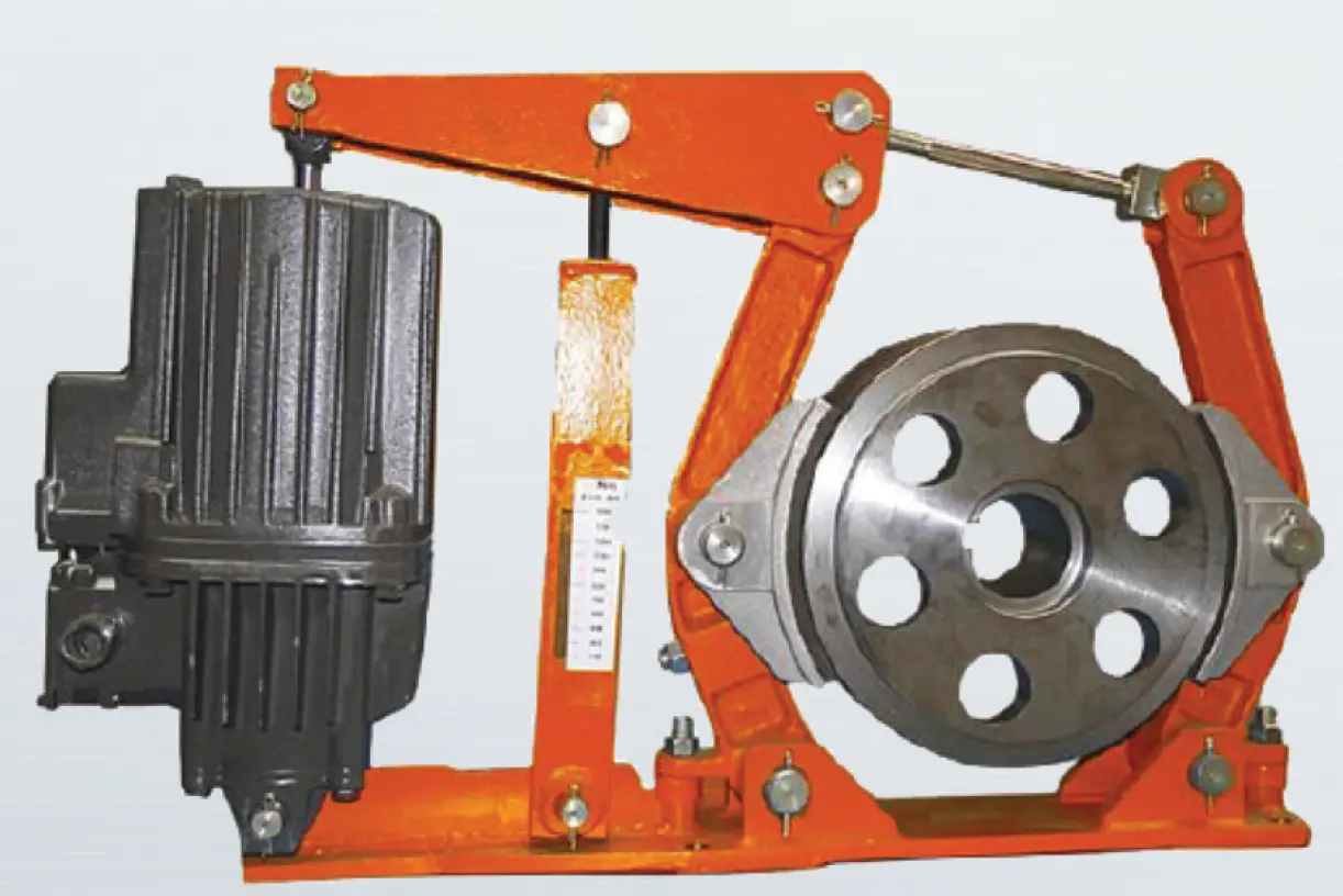 Friction brake with 17 brake shoes, electrohydraulically operate