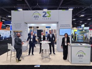 Brent Kelly, Nelson Carrodeguas, Steve Casey, Philippe Rezayee and Keyli Mora, at the ABS Wind booth during Cleanpower 2025.