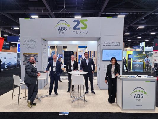 Brent Kelly, Nelson Carrodeguas, Steve Casey, Philippe Rezayee and Keyli Mora, at the ABS Wind booth during Cleanpower 2025.